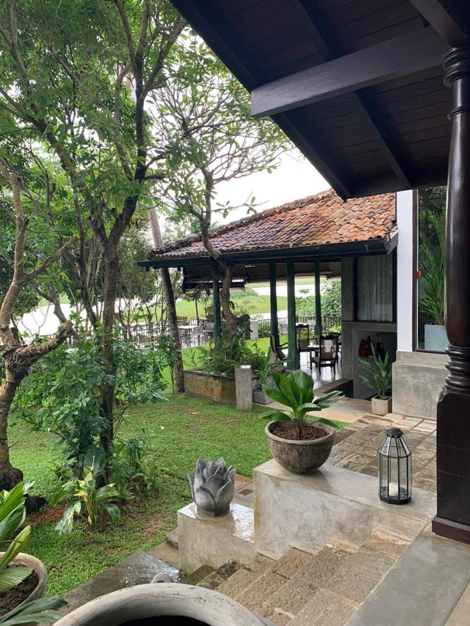 The Postcard Galle Bagian luar foto