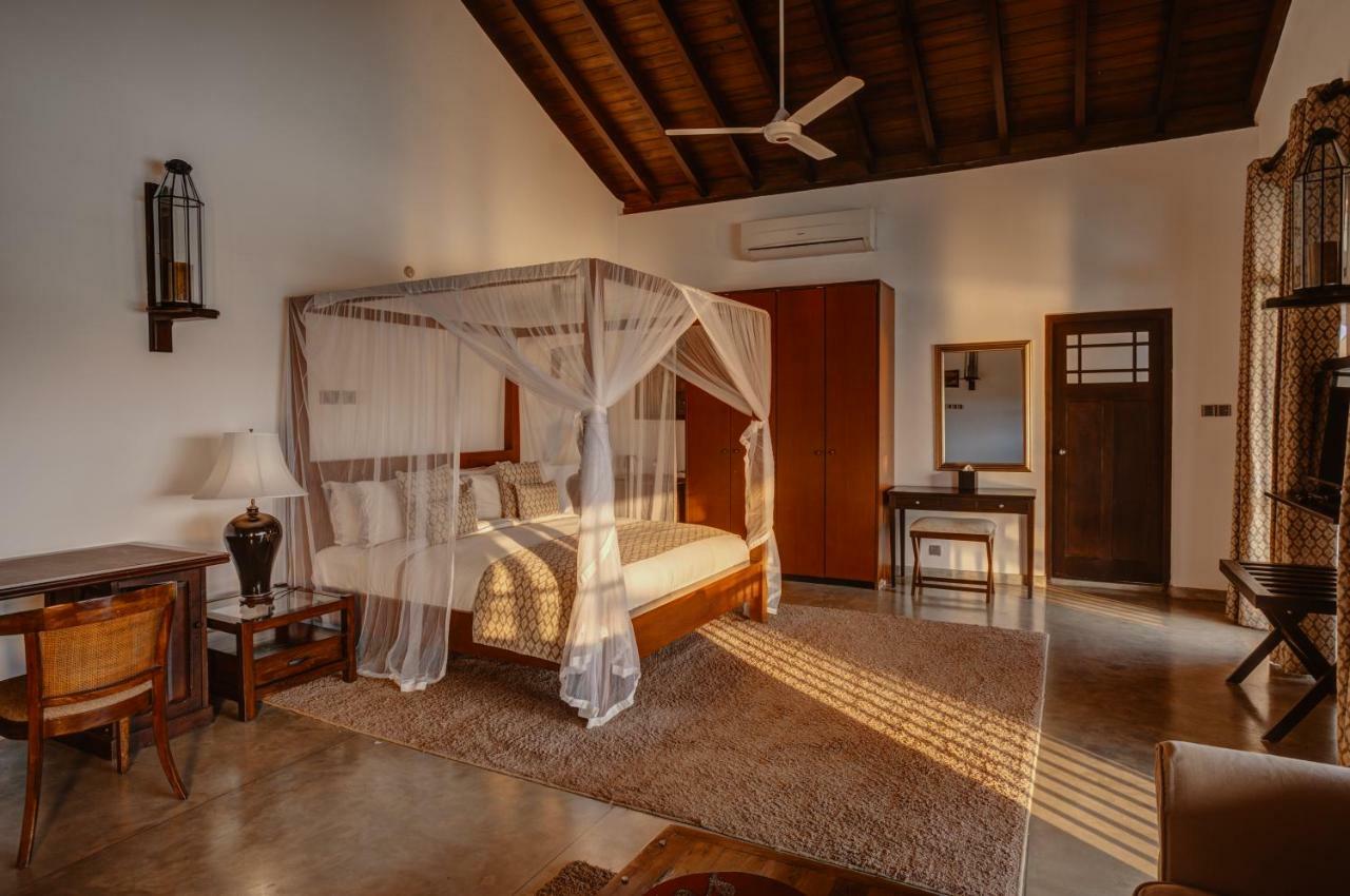 The Postcard Galle Bagian luar foto